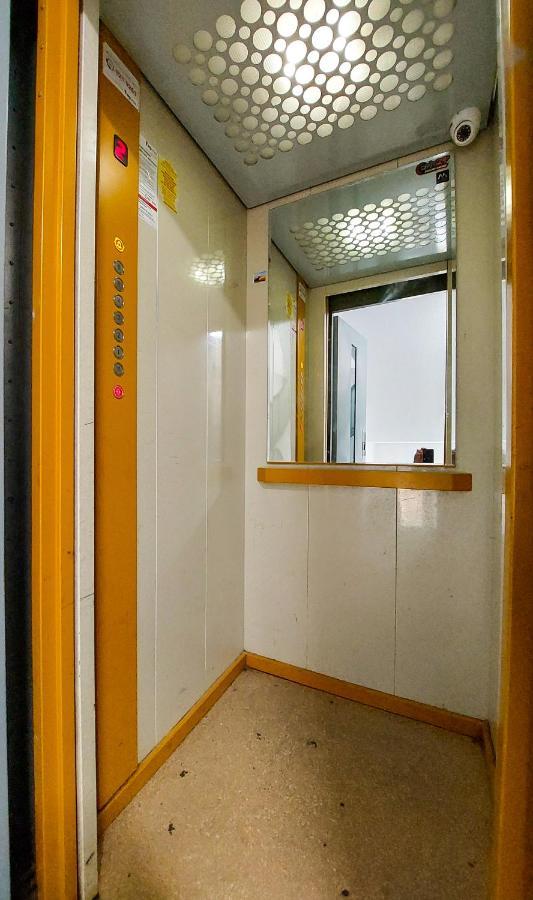 Comfy&Bright 2Bd Family-Friendly Apt Amazing View Bucharest Exterior photo